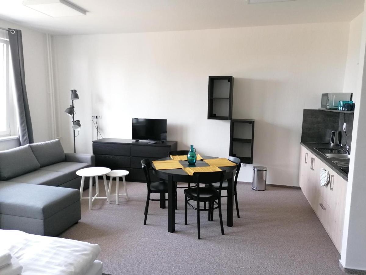 Hotel Sport 顺佩尔克 外观 照片