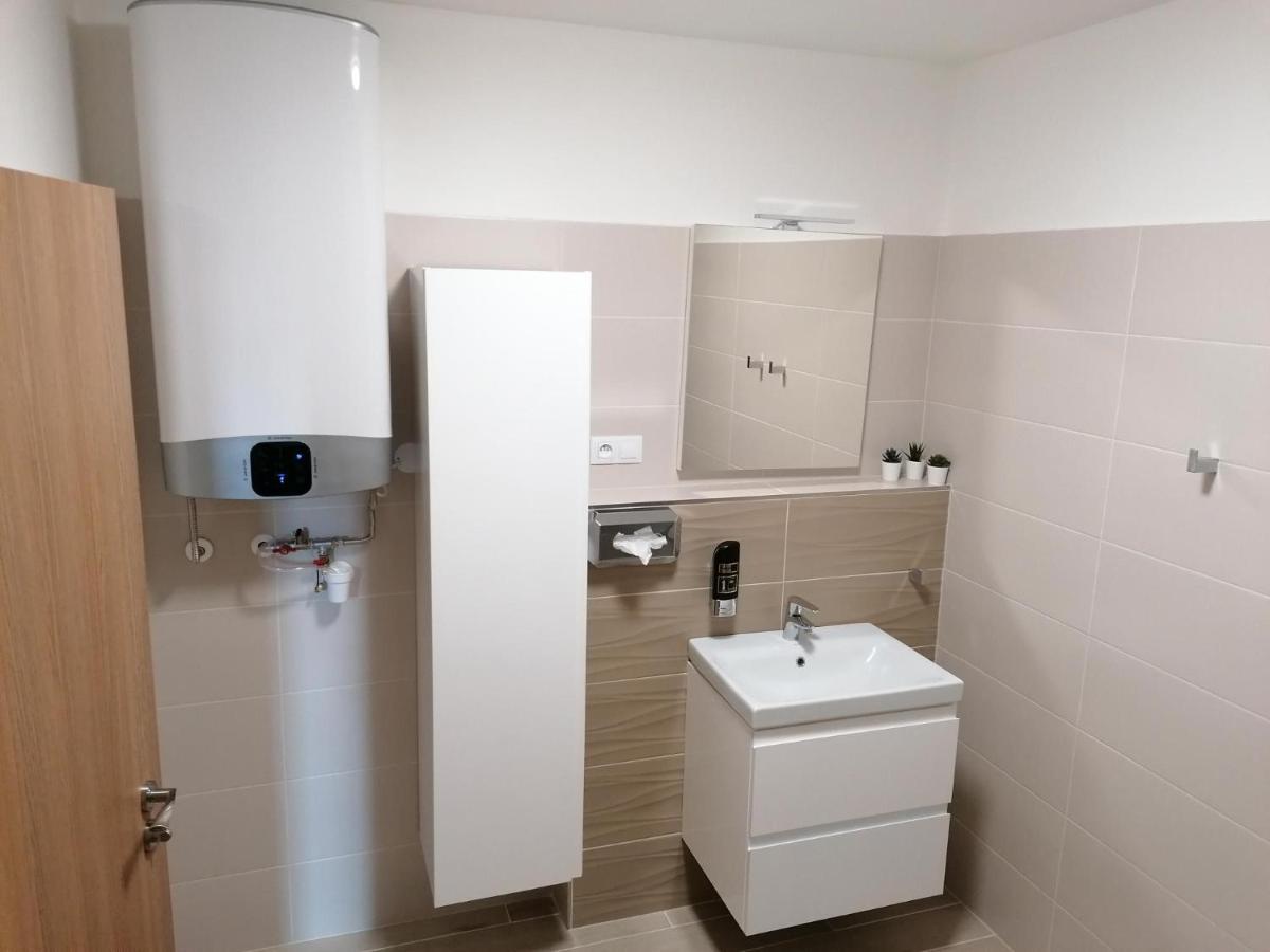 Hotel Sport 顺佩尔克 外观 照片